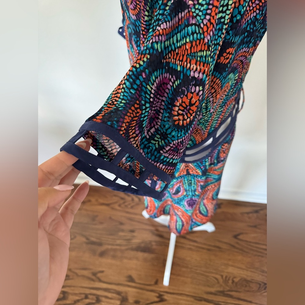 Vintage Bebe Multicolor Patterned Kimono Wrap - image 7